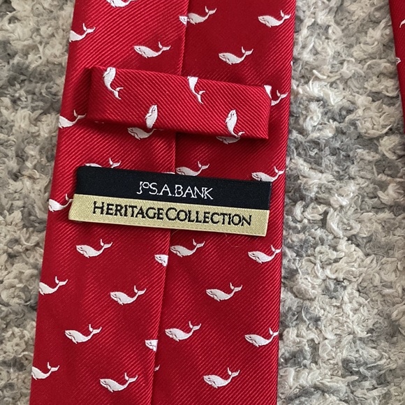 Jos A Bank Silk Tie - Picture 3 of 4